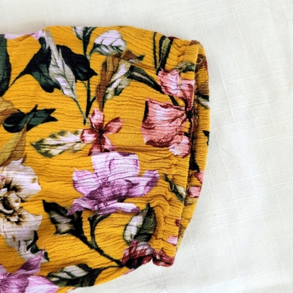 Torrid yellow pink green scoop neck flowy moody floral top with pleats boho 3X - Picture 5 of 13